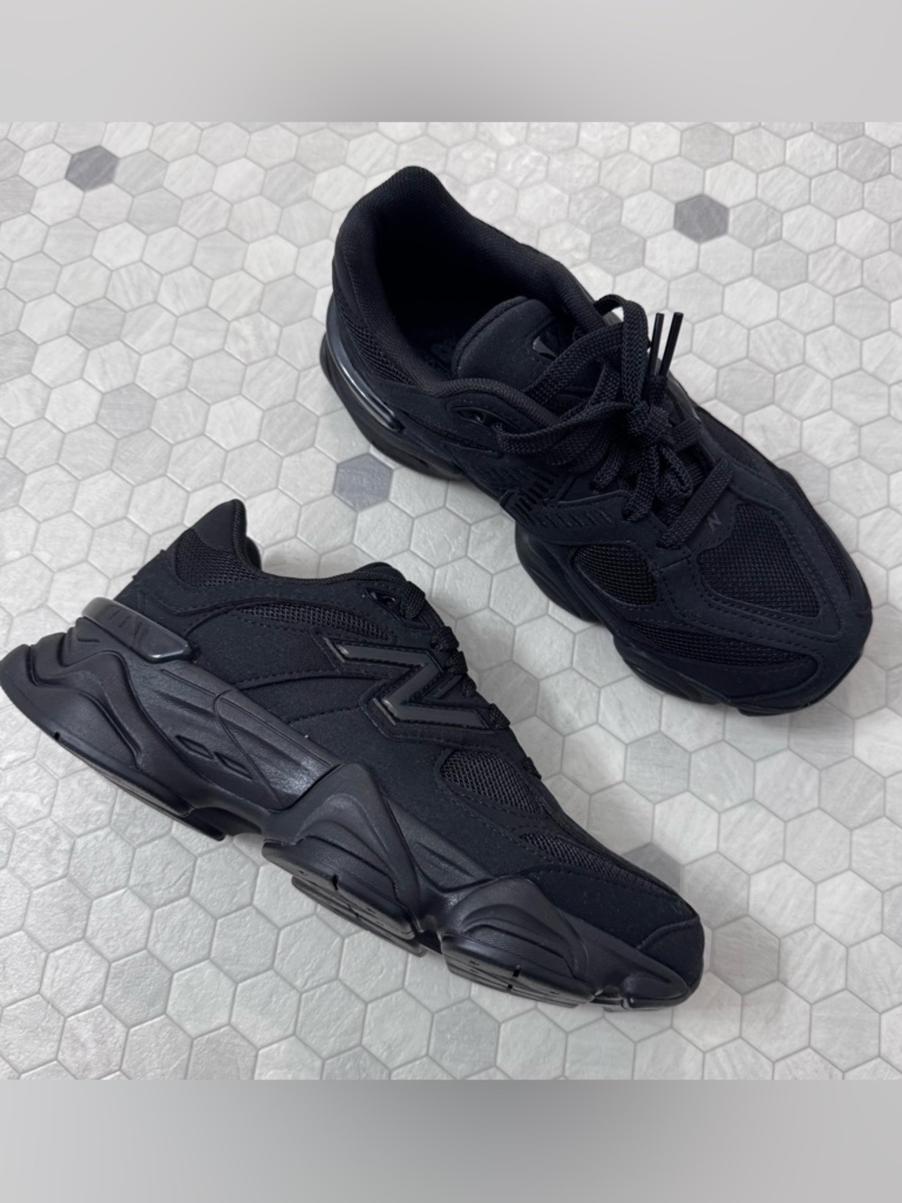 New Balance 9060 black sneakers youth